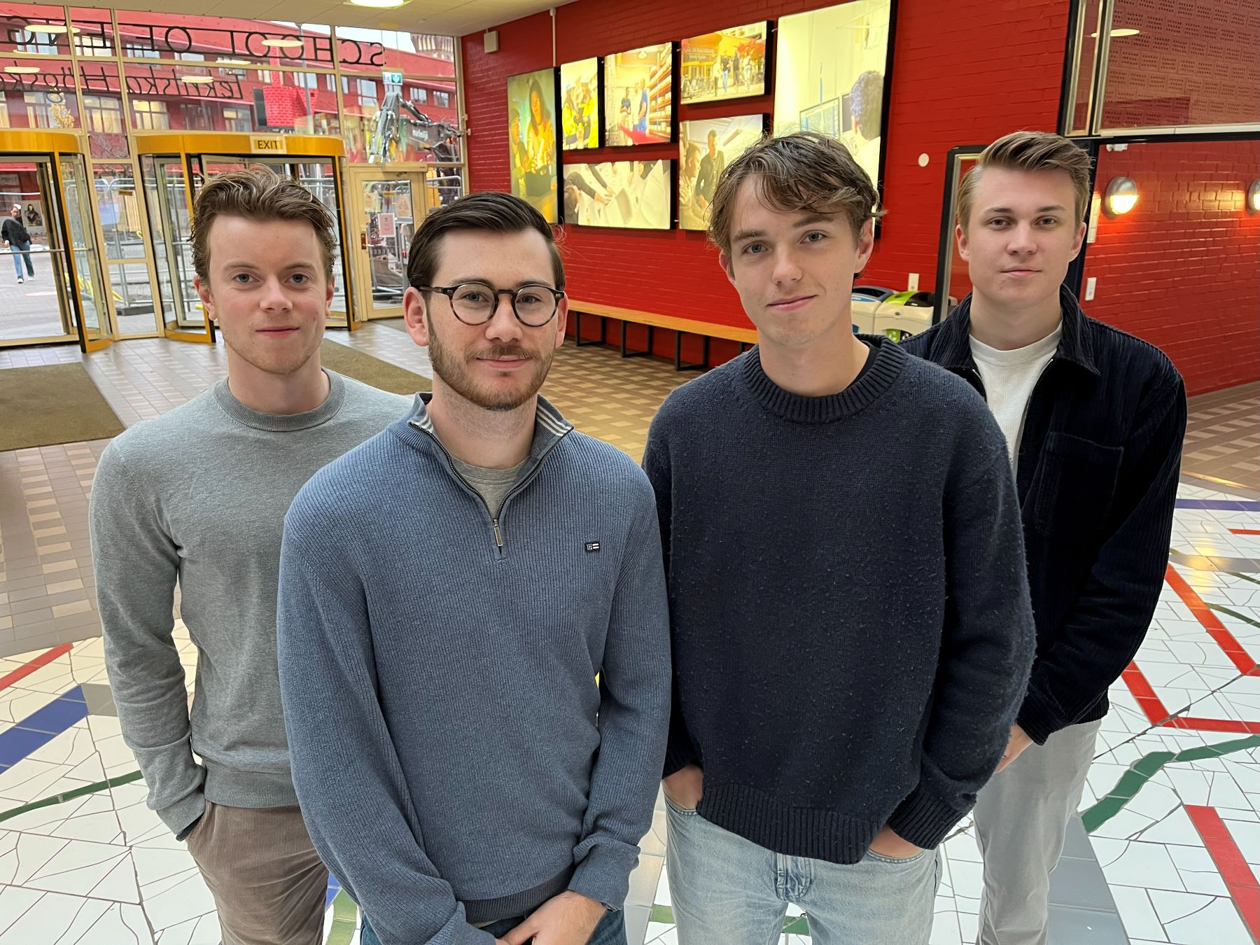 Students at the School of Engineering.